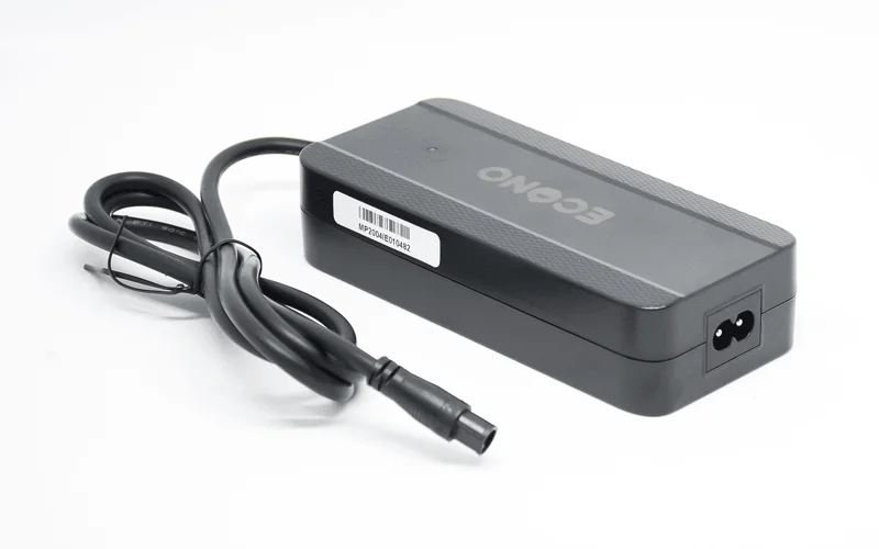 Polnilec za 36V baterijo Econo / 2A 3pin